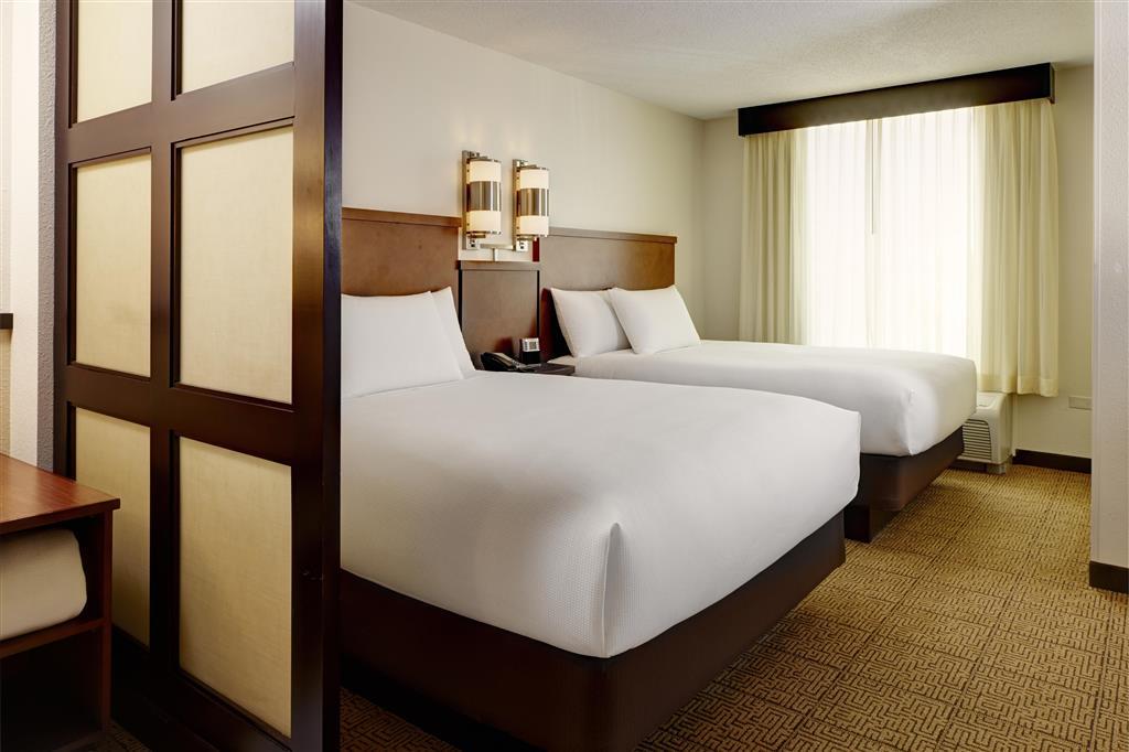 Hyatt Place Richmond Airport 3*