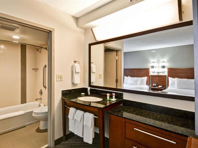 Hyatt Place Richmond Airport Hotel 3*