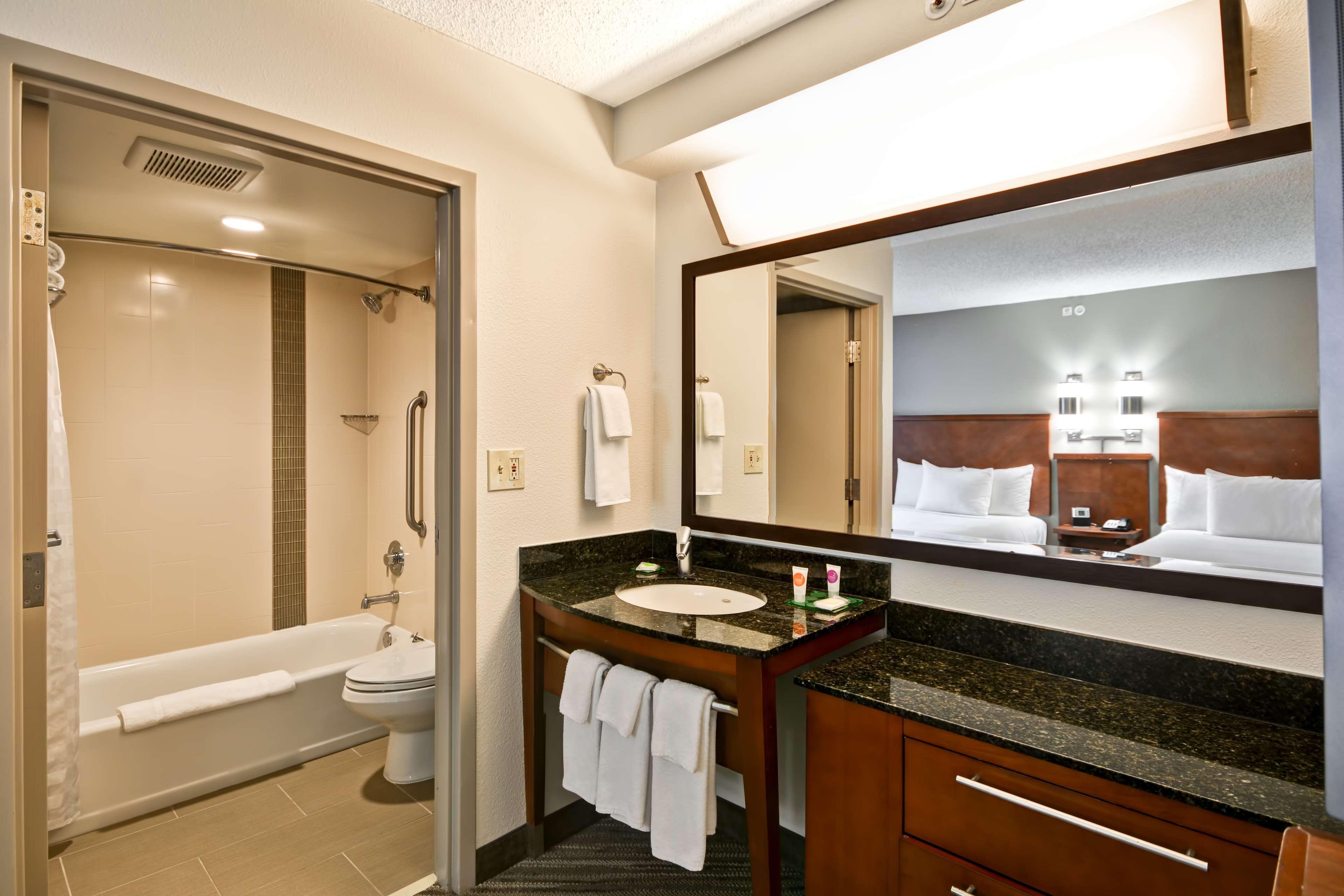 Hyatt Place Richmond Airport Hotel 3*