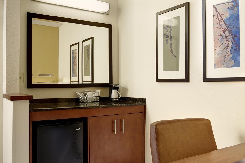 Hotel Hyatt Place Richmond Airport 3*